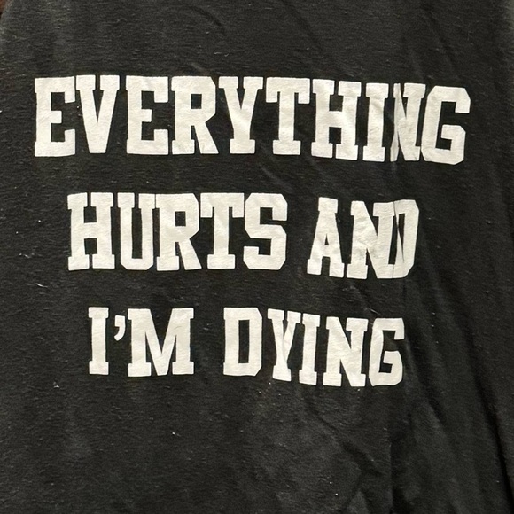 Active wear Black Graphic Tank Top everything hurts & im dying XL - Picture 3 of 5